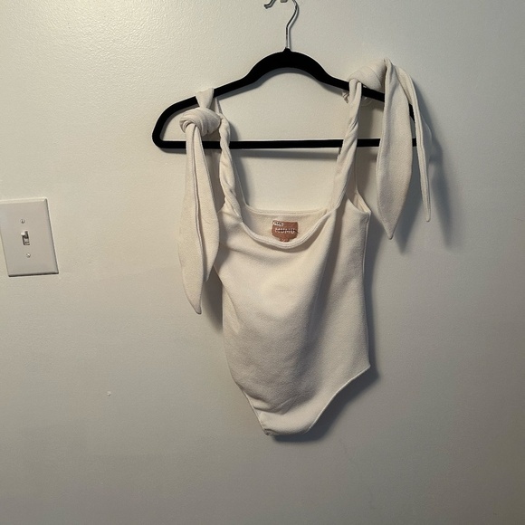 Show Me Your MuMu Gidget BodySuit - Picture 3 of 5